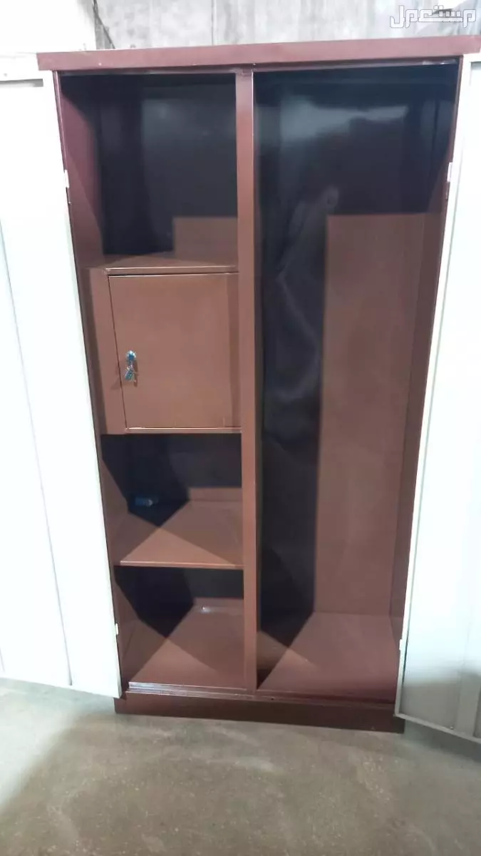 للبيع دواليب حديد طابق واحد او طابقين