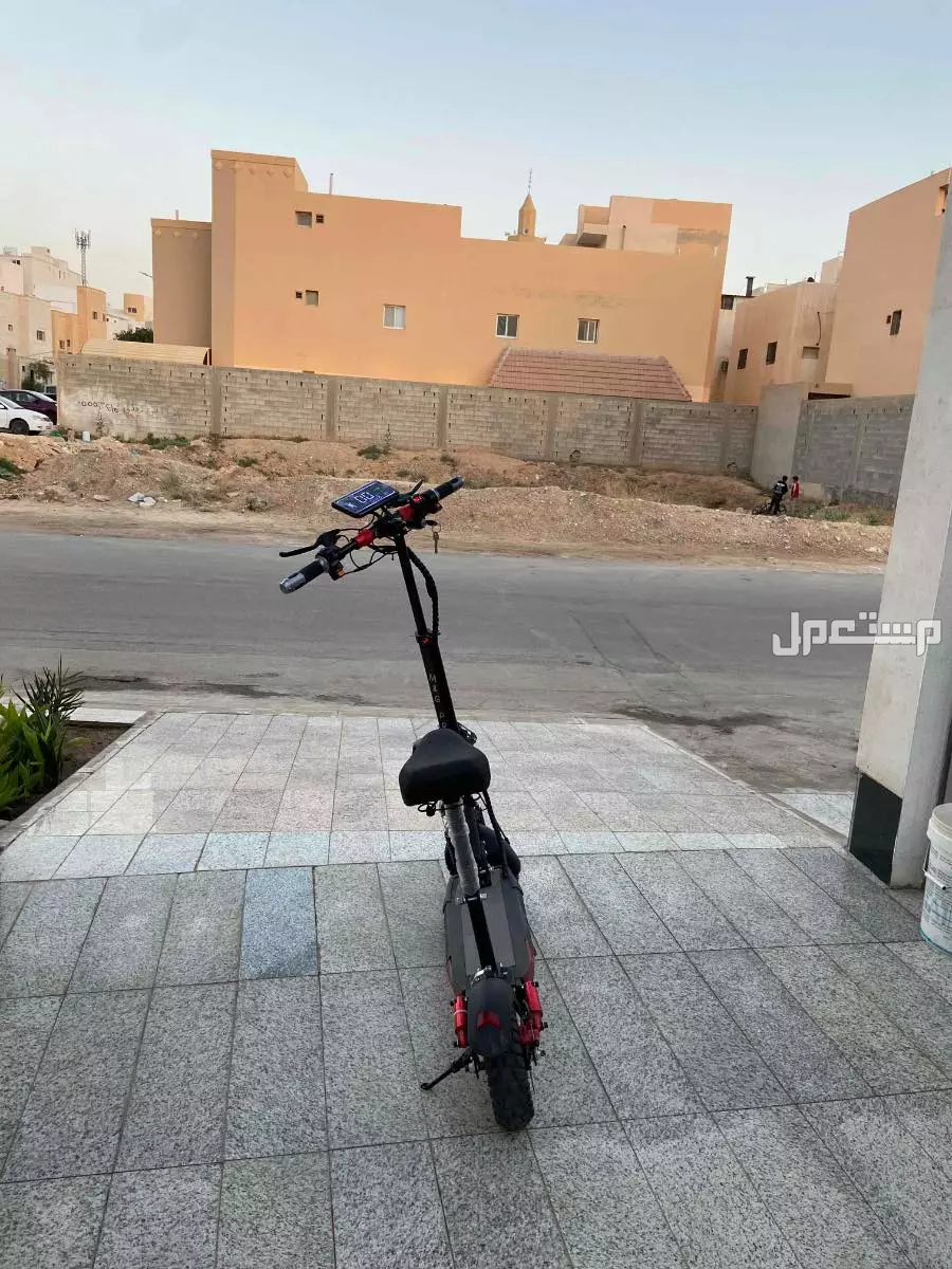 للبيع سكوتر الوحش 1200 واط على السوم