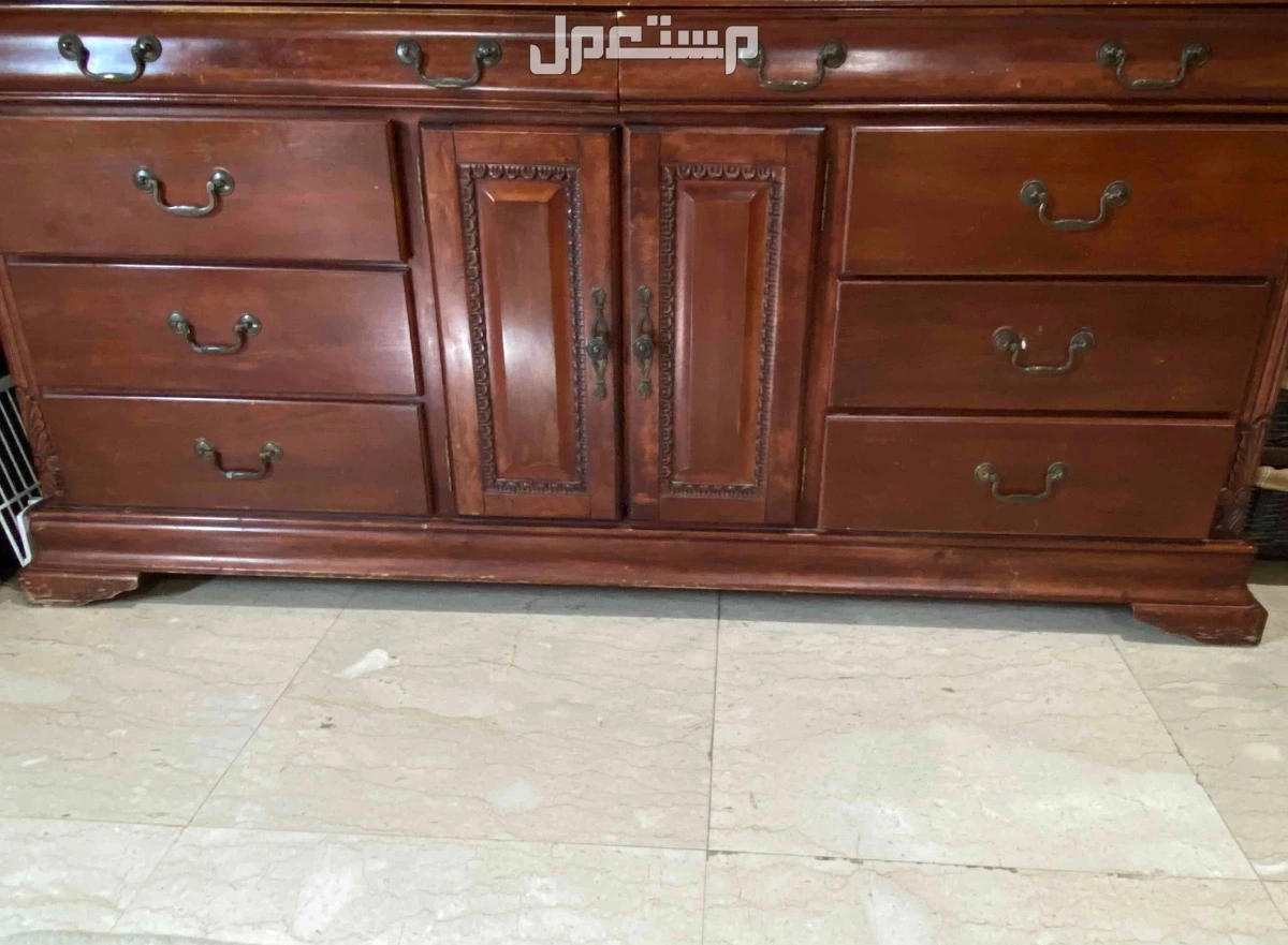 غرفة نوم وكنب صالة  في الخبر 1500