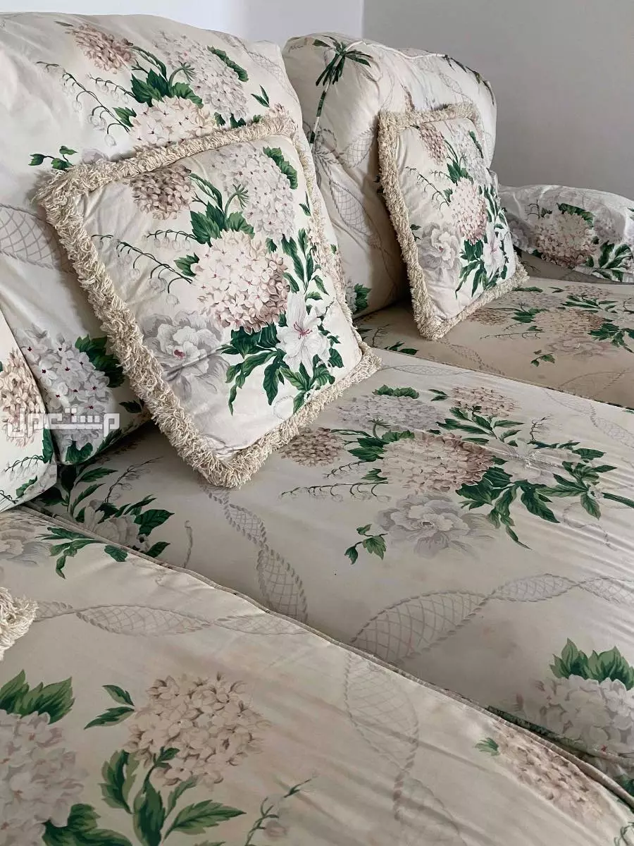 غرفة نوم وكنب صالة  في الخبر 1500