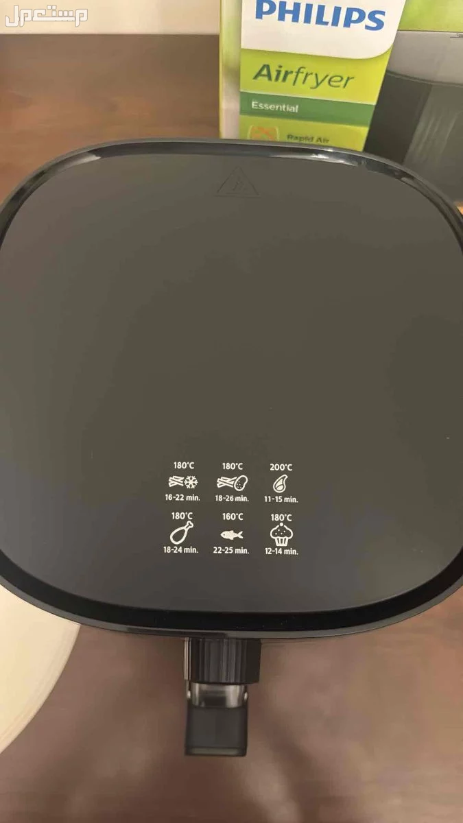 قلاية هوائية فيليبس 4.1 لترPhilips Essential Air Fryer 4.1L – Almost New في الرياض