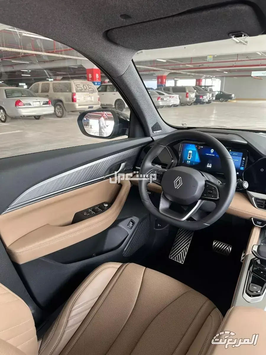 مواصفات وأسعار رينو كوليوس 2026 في السعودية تصميم داخلية رينو كوليوس 2026