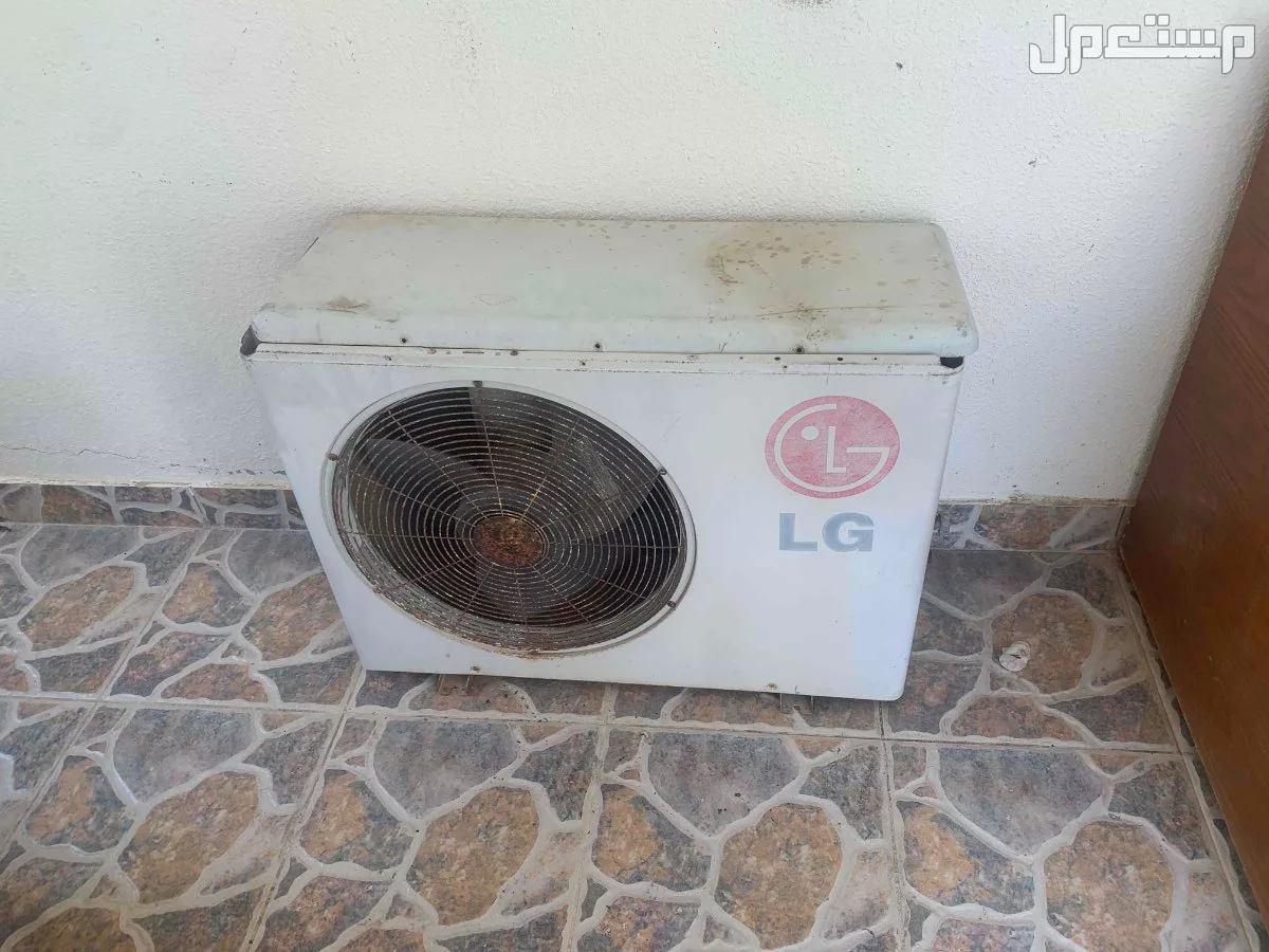 مكيفات اسبلت البيع بسعر 800ريال في ينبع البحر بسعر 800 ريال سعودي