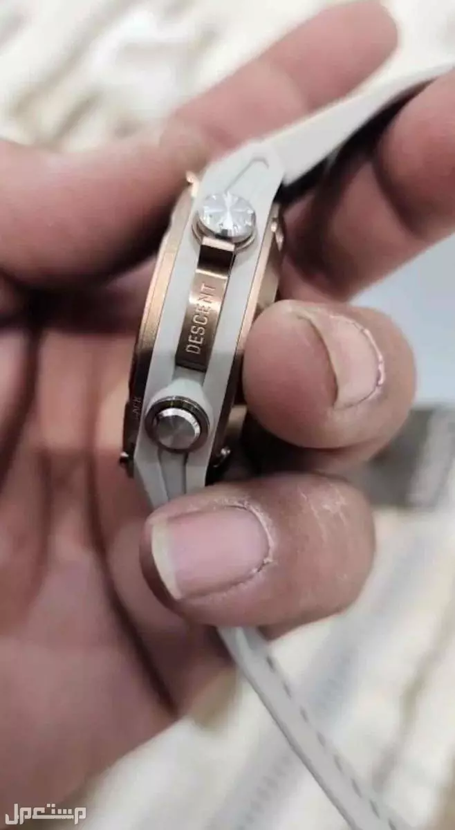 ساعة Descent  Mk3i  43 mm تيتانيوم (قارمن)