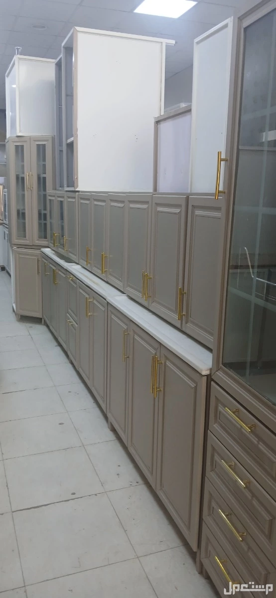 مطابخ جديدة و مستعمل و غرف نوم وطني جديدة معا التوصيل و التركيب  في الرياض بسعر ألف ريال سعودي