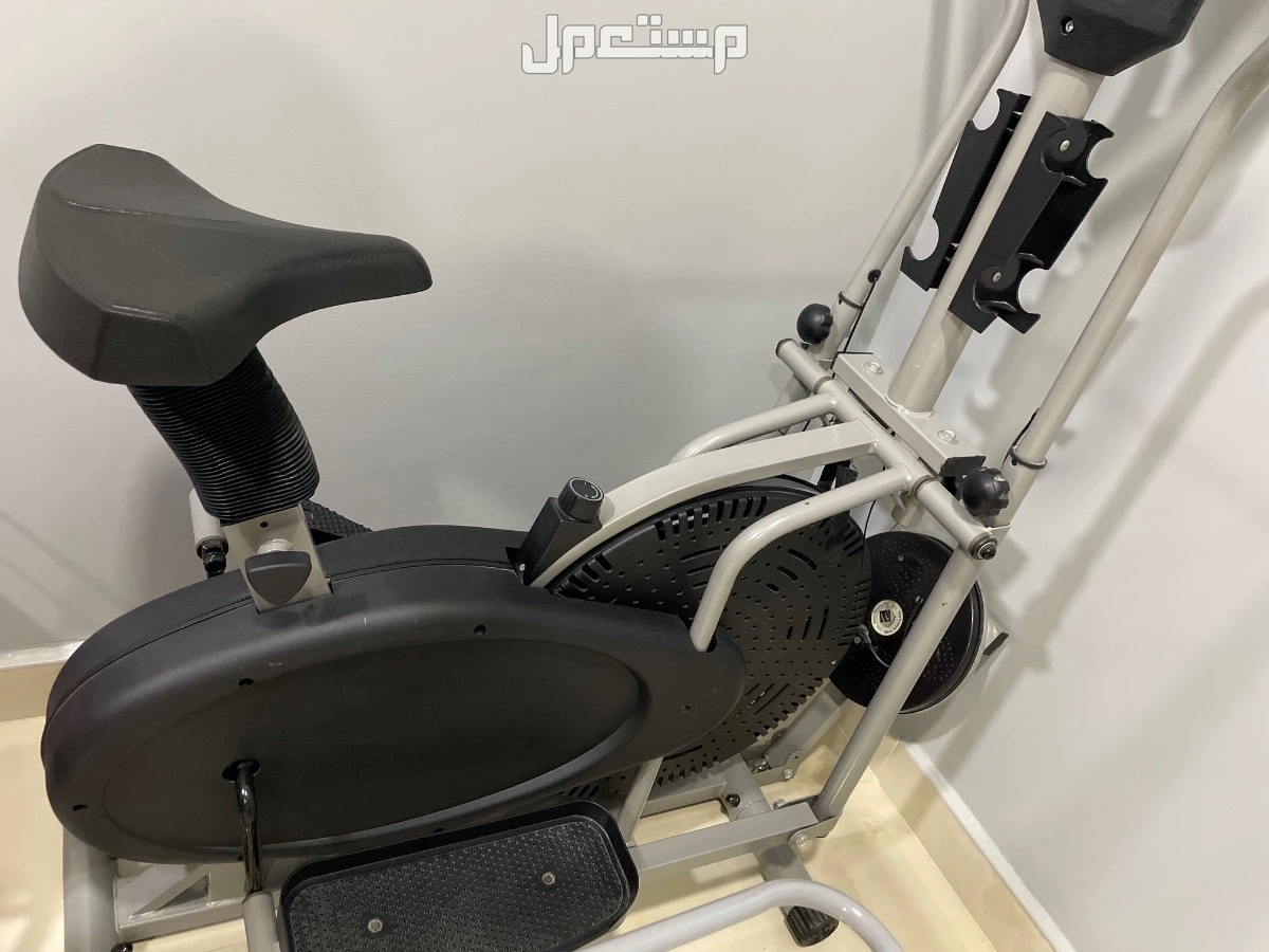 جهاز  رياضي مستعمل  ب400ريال فقط في الاحساء  في الأحساء بسعر 400 ريال سعودي