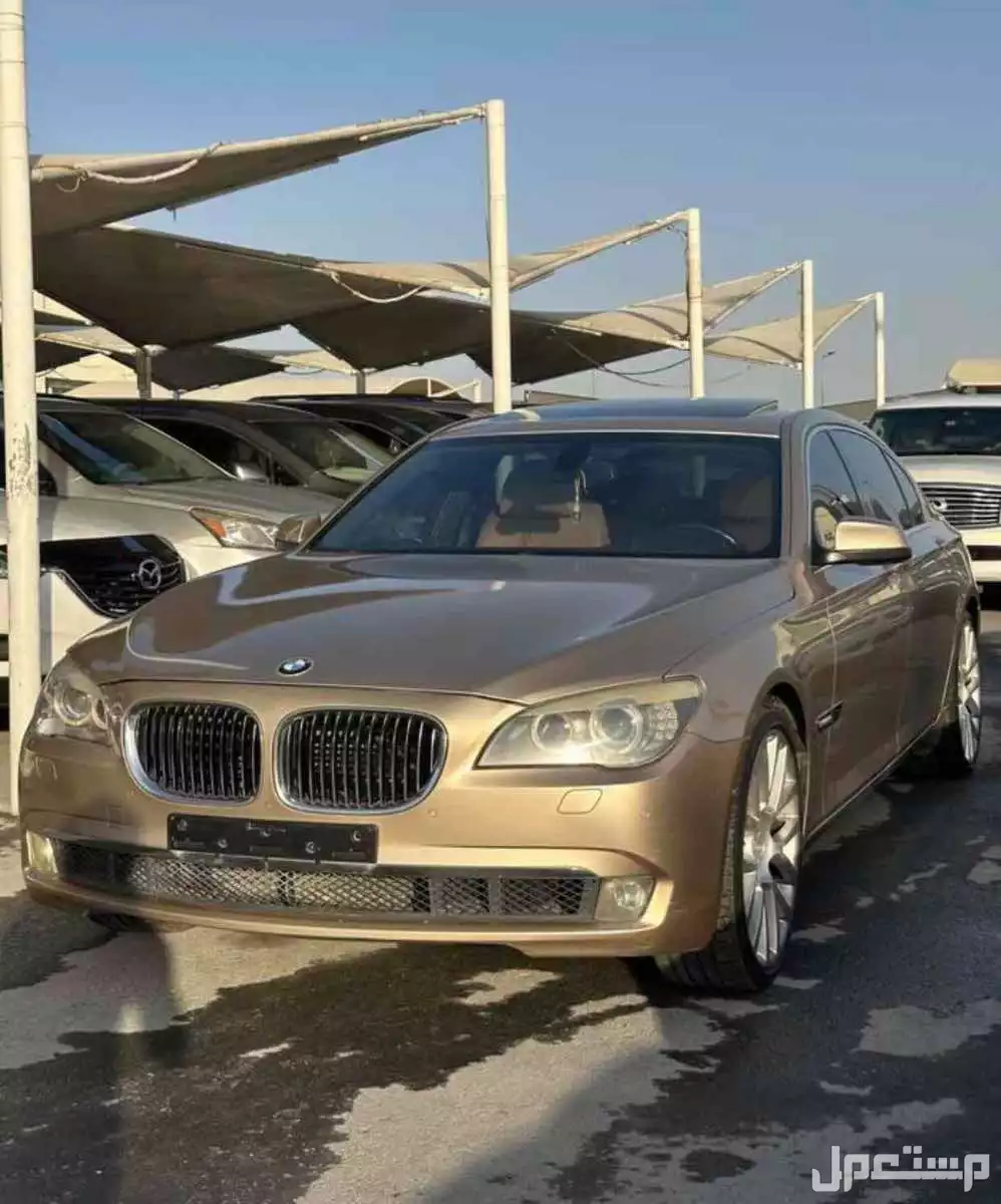 بي ام دبليو الفئة السابعة 2012 في الشارقة بسعر 23 ألف درهم إماراتي