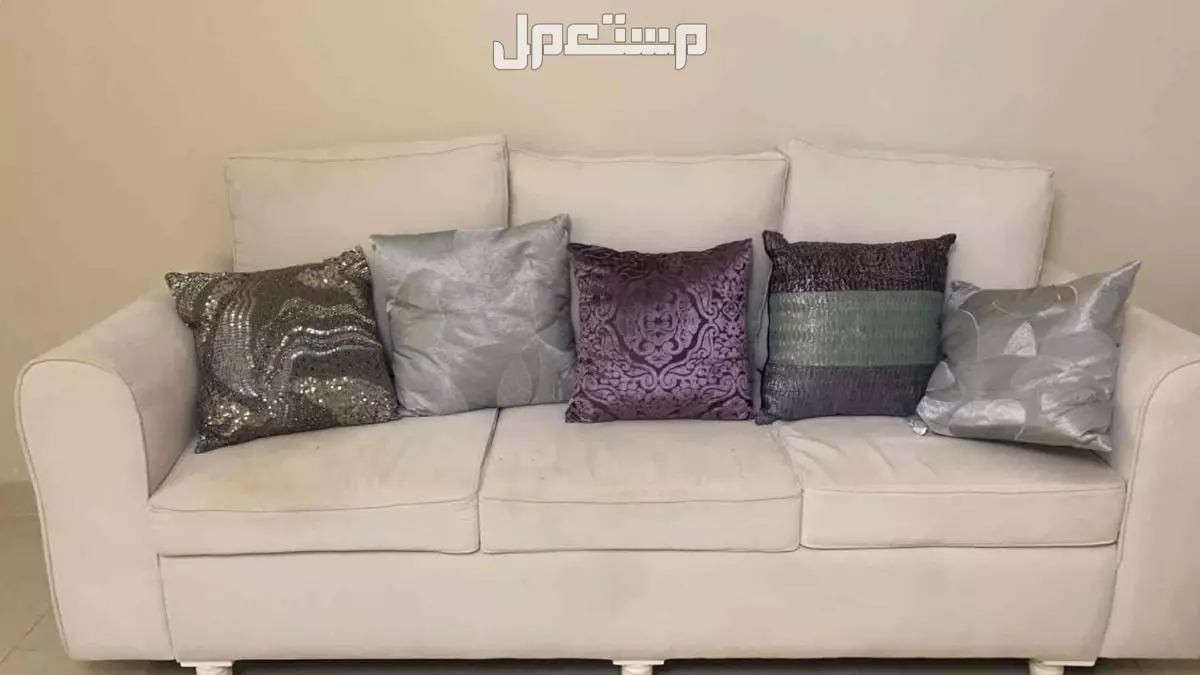 كنب 5 قطع يكفي 9 اشخاص مع طاولات