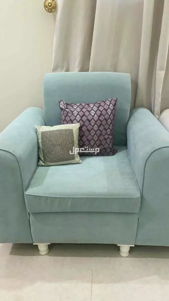 كنب 5 قطع يكفي 9 اشخاص مع طاولات