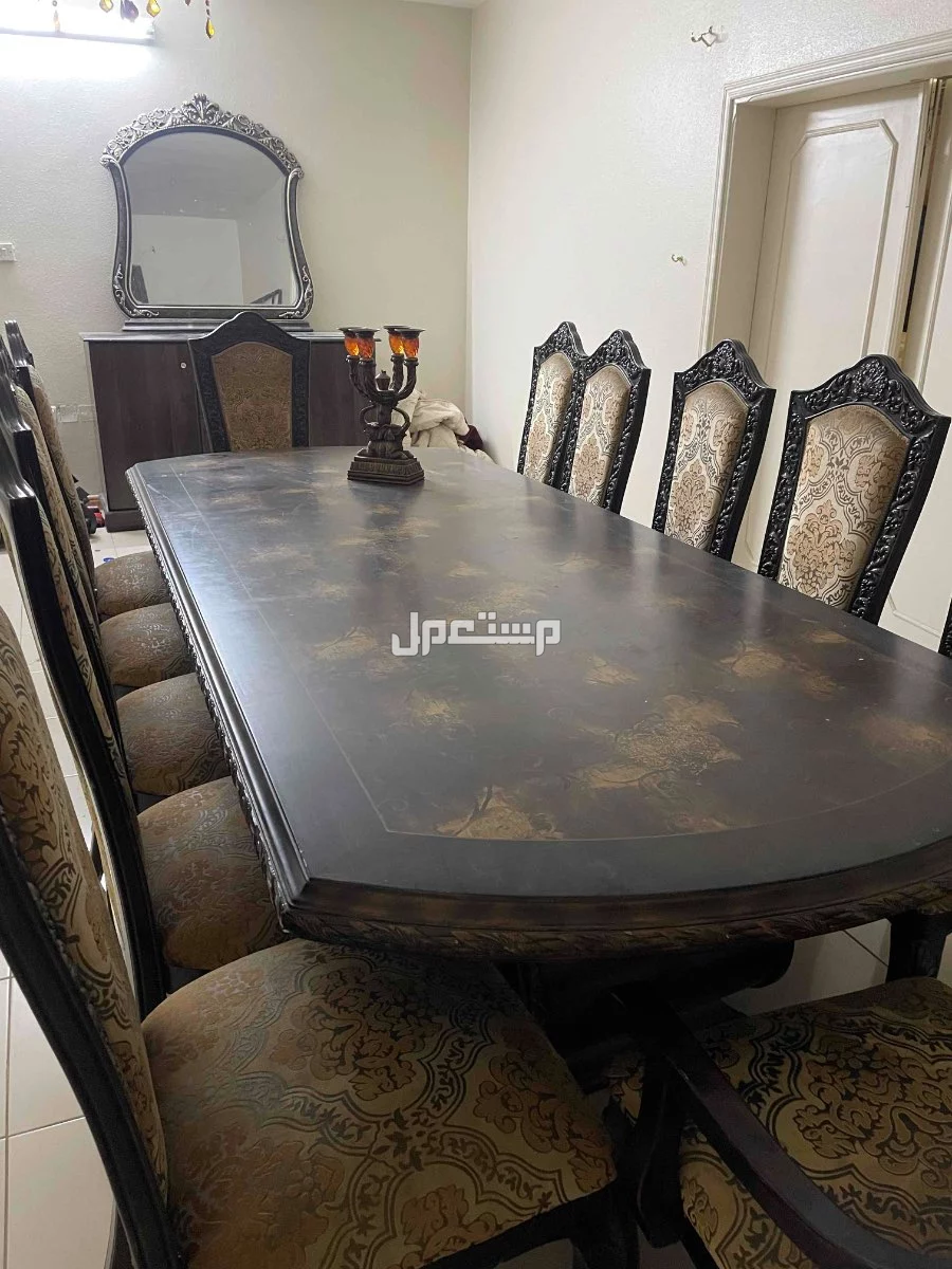 طاوله 12 كرسي مع سفره ومريا في الرياض