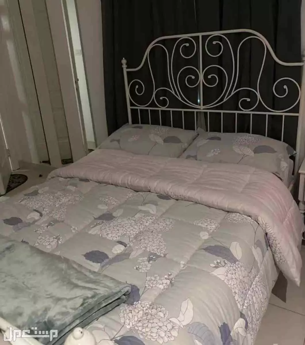 بالخبر مستعمل سرير 200x140 500 ريال