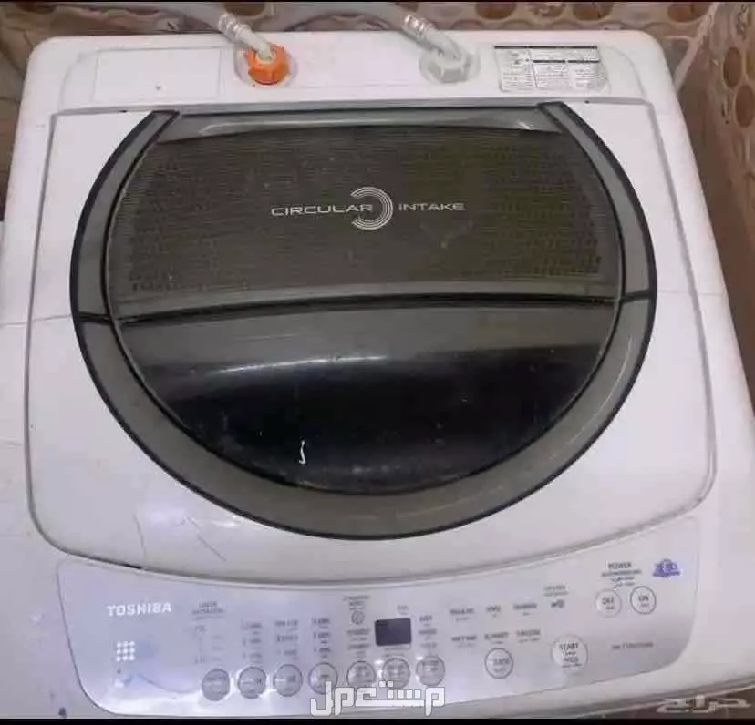 للبيع غسالة ملابس  مستعمله  في الرياض
