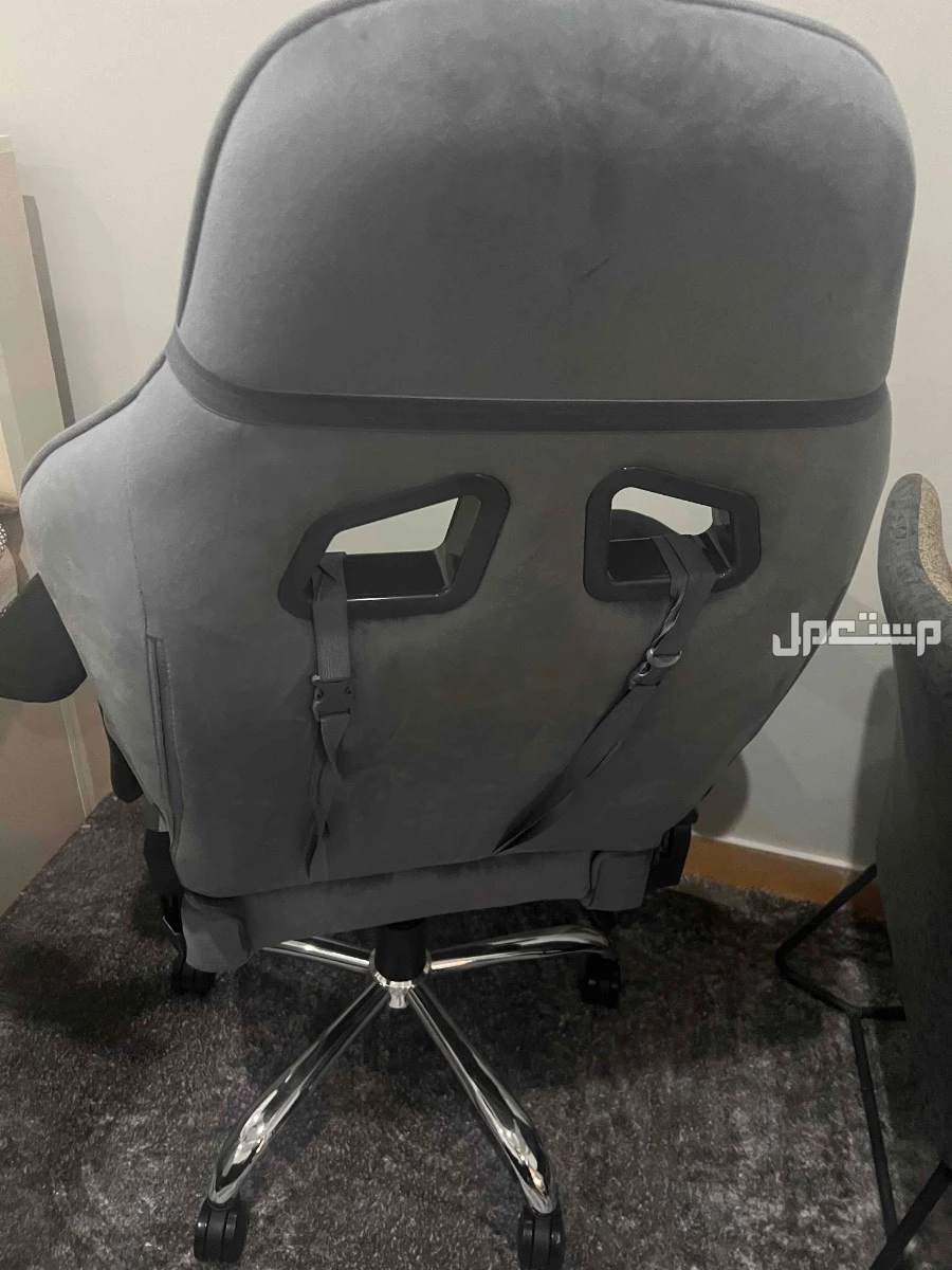 كرسي قيمنق ماركة ليدرز ممتاز  في الرياض بسعر 600 ريال سعودي