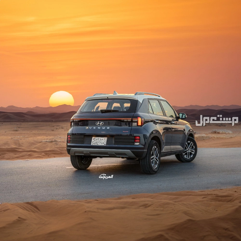 أرخص سيارات هيونداي في السعودية 2025 مع الأسعار خلفية هيونداي فينيو 2025
