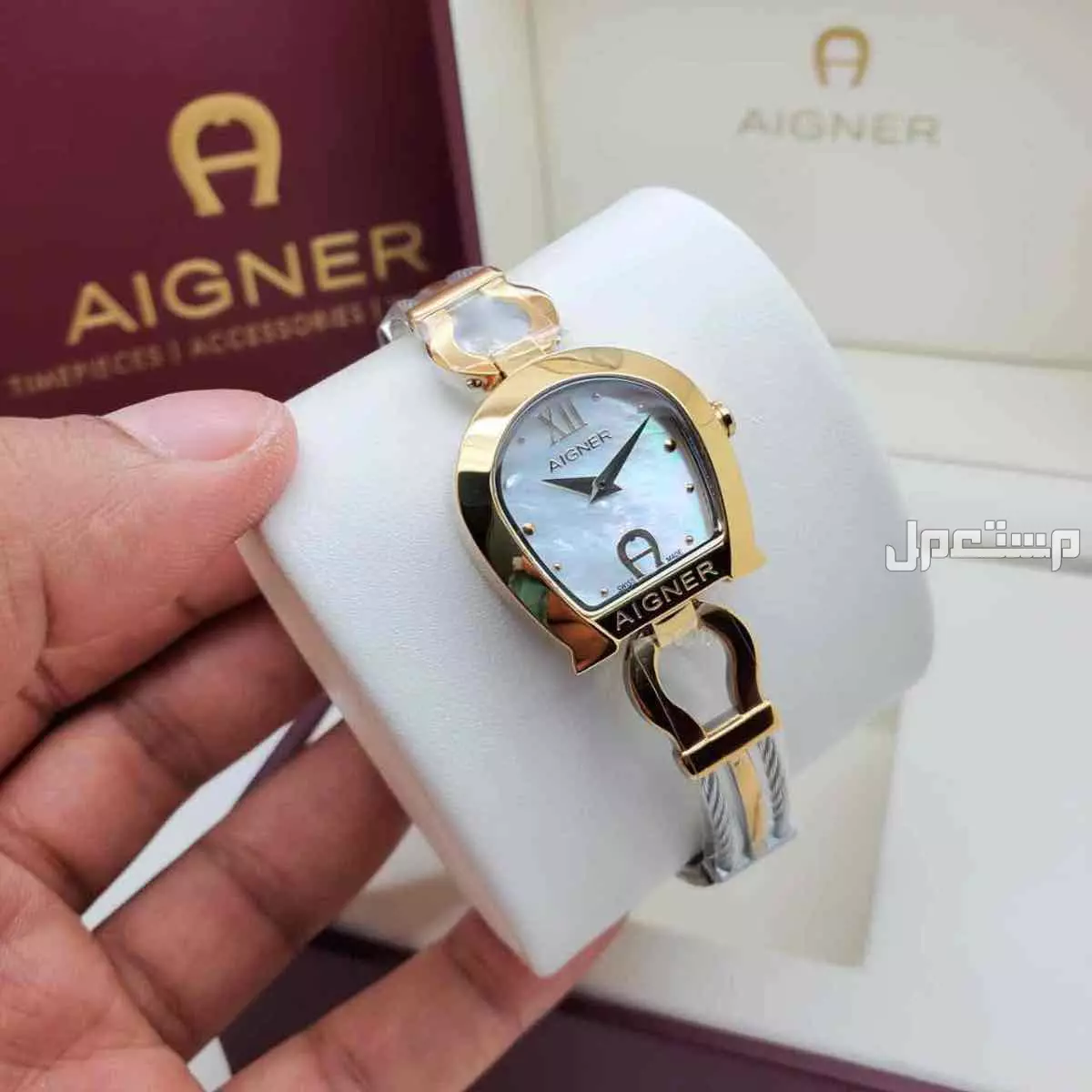 ساعات ماركة اقنر هاي كوبي نسائي مع الملحقات