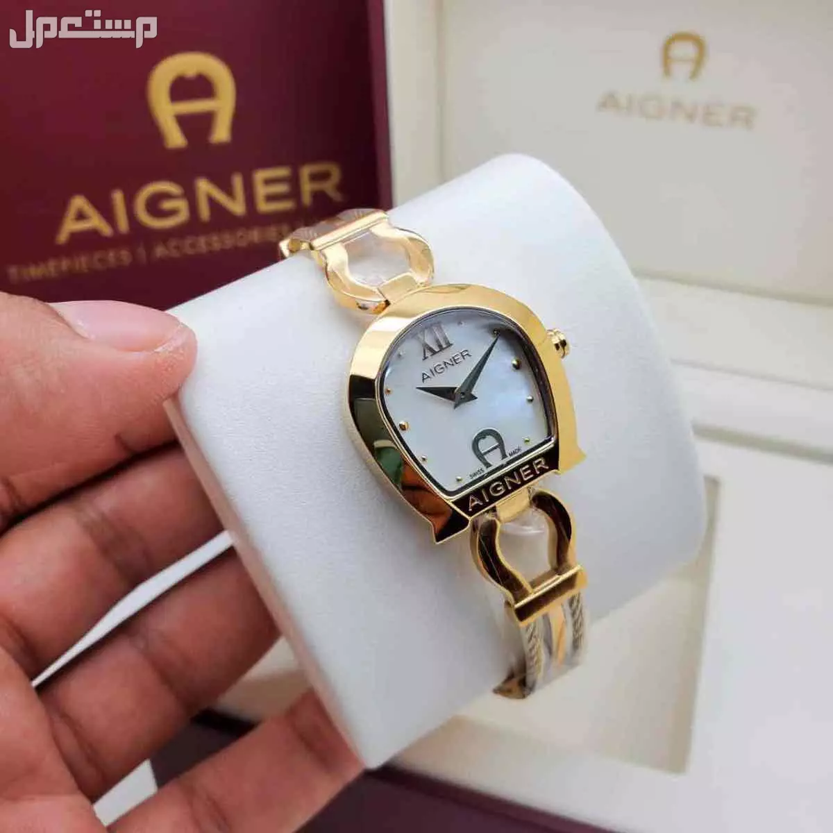 ساعات ماركة اقنر هاي كوبي نسائي مع الملحقات