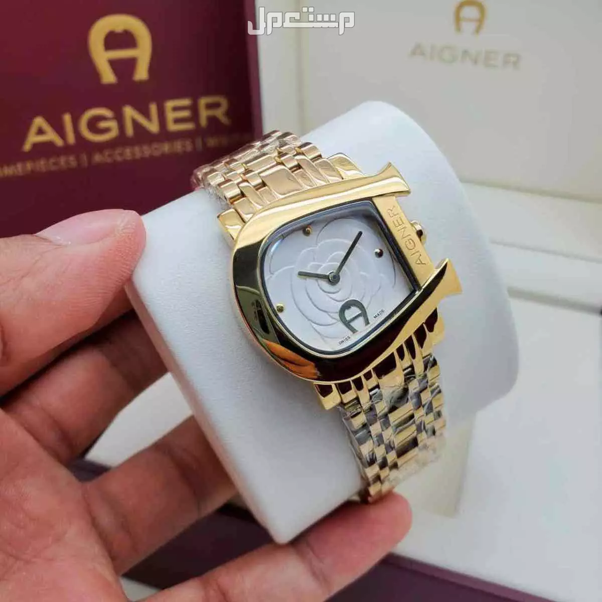 ساعات ماركة اقنر هاي كوبي نسائي مع الملحقات