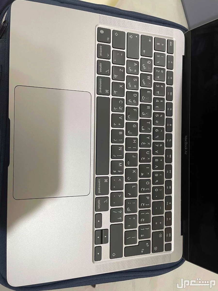 MacBook Air M1 - 13 بوصة في جدة بسعر 1800 ريال سعودي