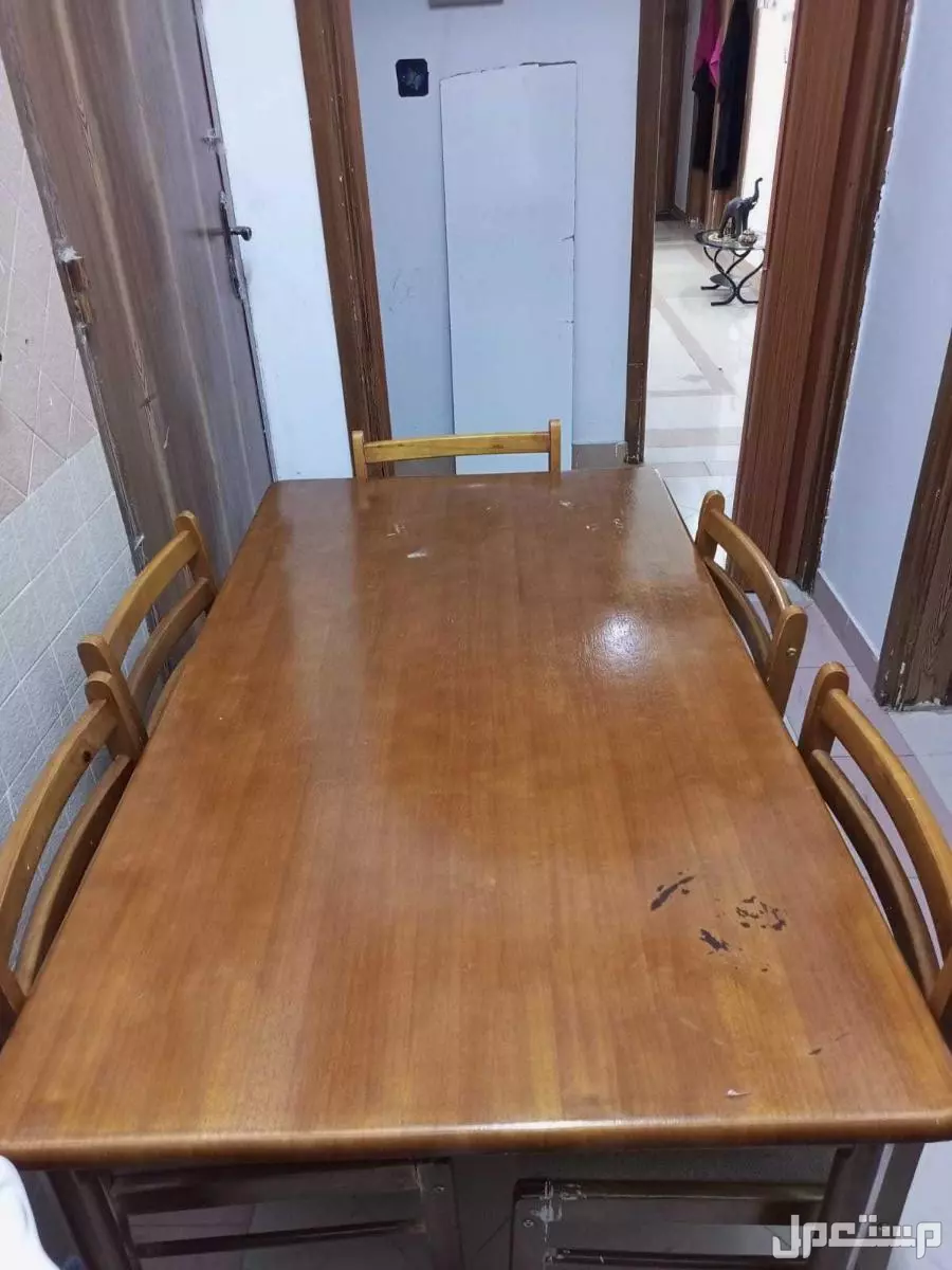 للبيع طاولة ماليزي في بريدة بسعر 100 ريال سعودي