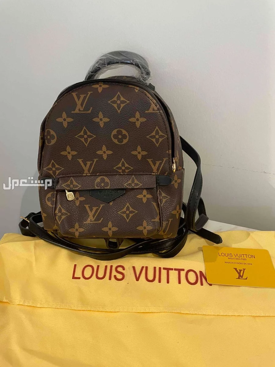 شنط للبيع بسعر التكلفه في الرياض ب170 ريال شنطه لويس فيتون درجه اولى مع الملحقات