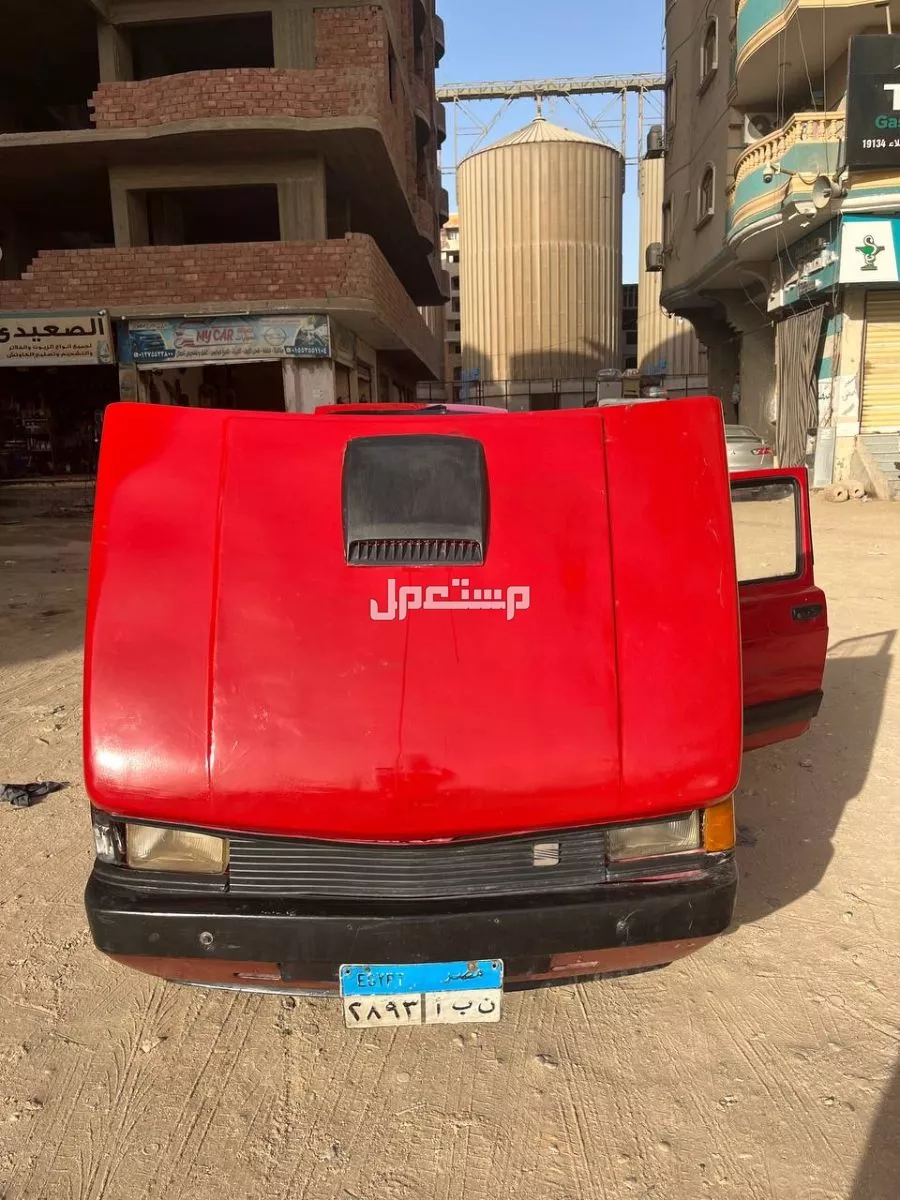 فيات 127 1986 في المنيا بسعر 65 ألف جنيه مصري
