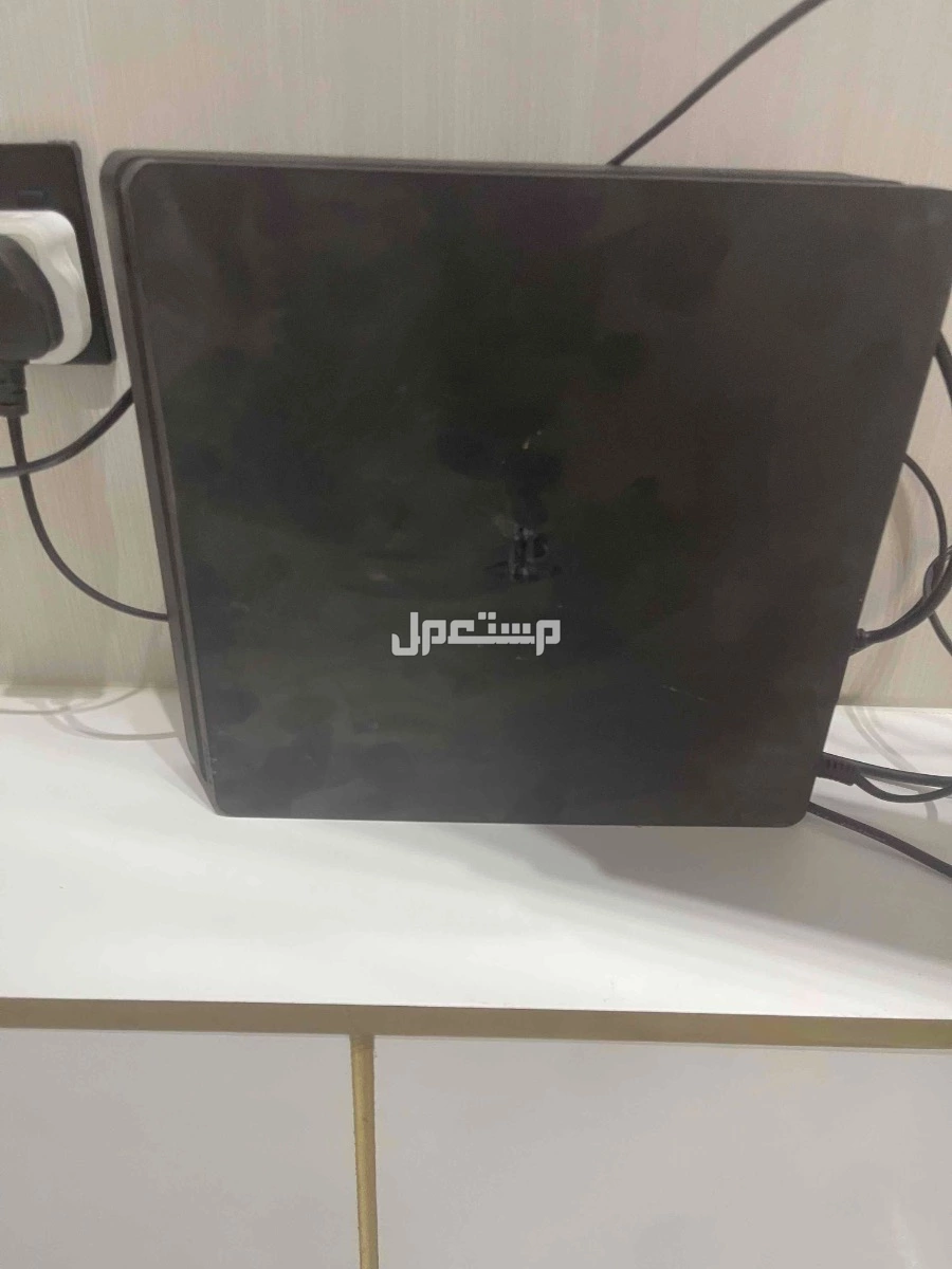 بلاستيشن 4 للبيع 500 جيجا ب500 ريال