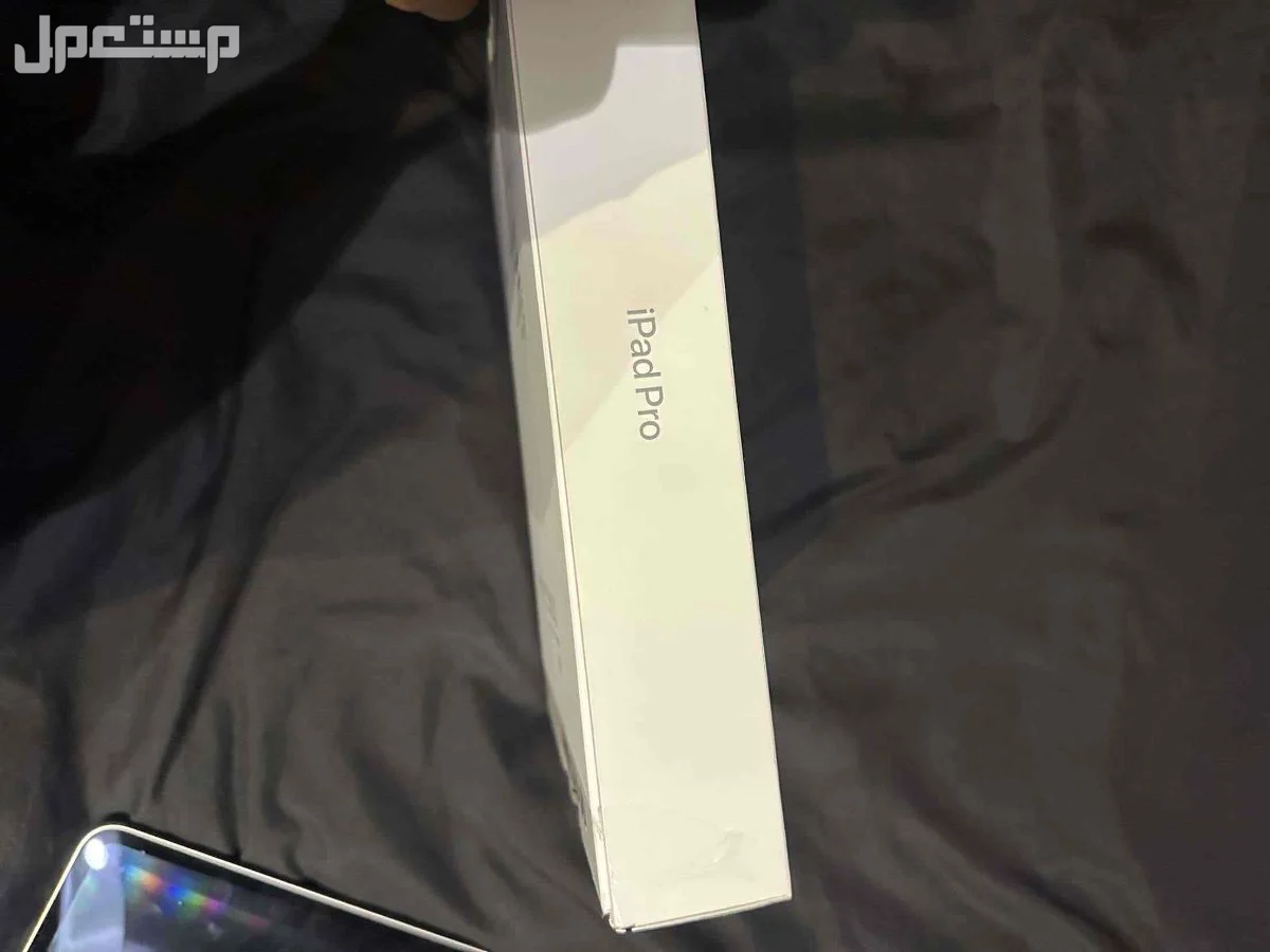 ايباد برو 13 انش M4  ماركة أبل في جدة بسعر 4190 ريال سعودي