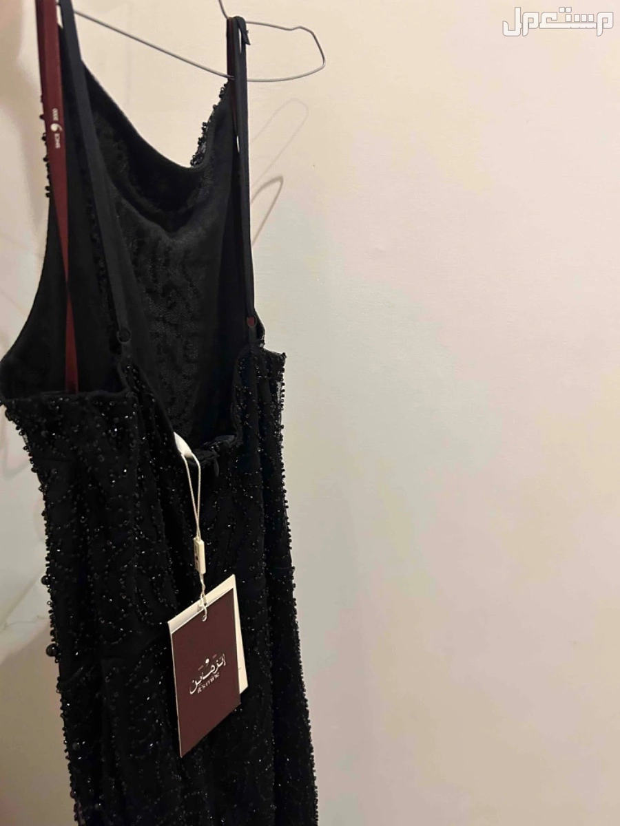 فستان سهره اسود  في الرياض بسعر 300 ريال سعودي
