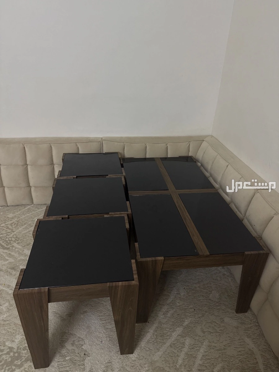 الطايف-عوده في الطائف بسعر 250 ريال سعودي عندي طقم طاولات 
طاولات خدمه 3 
مع طاوله الكبيره
السعر 250 قابل للتفاوض