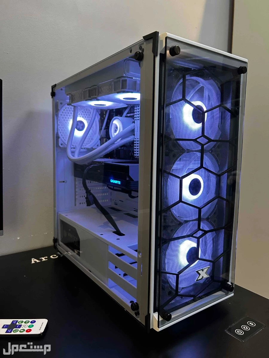 بيسي قيمنق /pc بسعر 4600 قابل للتفاوض لمواصفات البيسي اقرئ النص