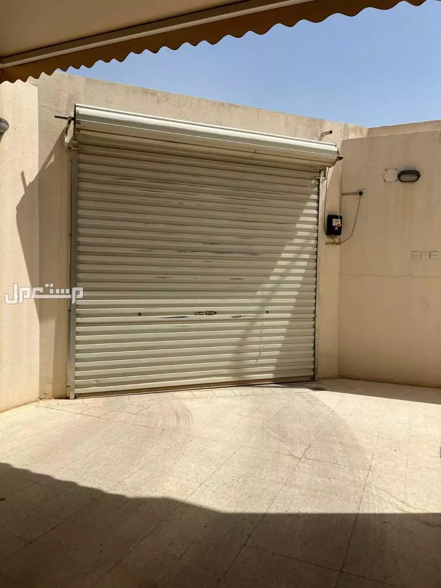 صيانه وتركيب أبواب كراج بايكه تصليح قراش إصلاح قراج اتوماتيك  في الرياض بسعر 150 ريال سعودي