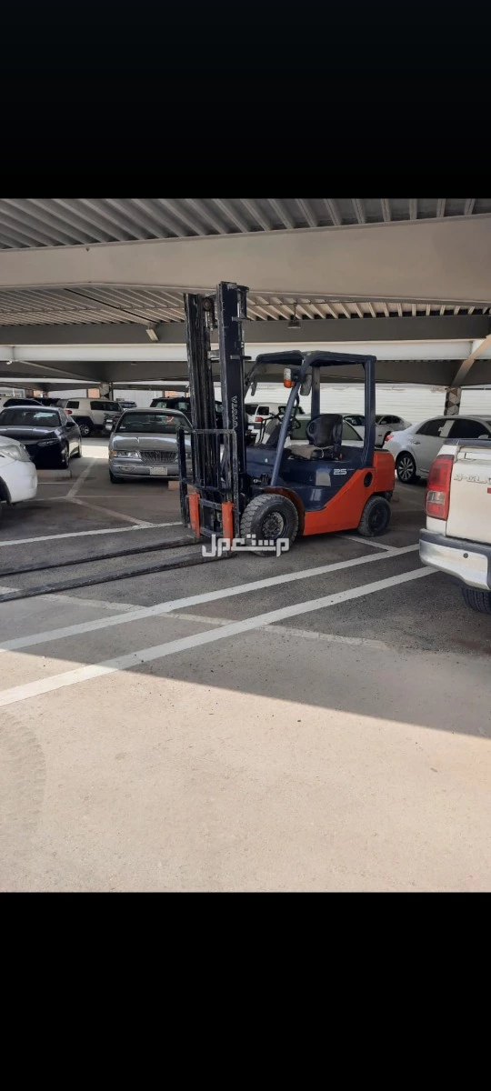 رافعات شوكيه للإيجار جميع أنواعها واحجامها
