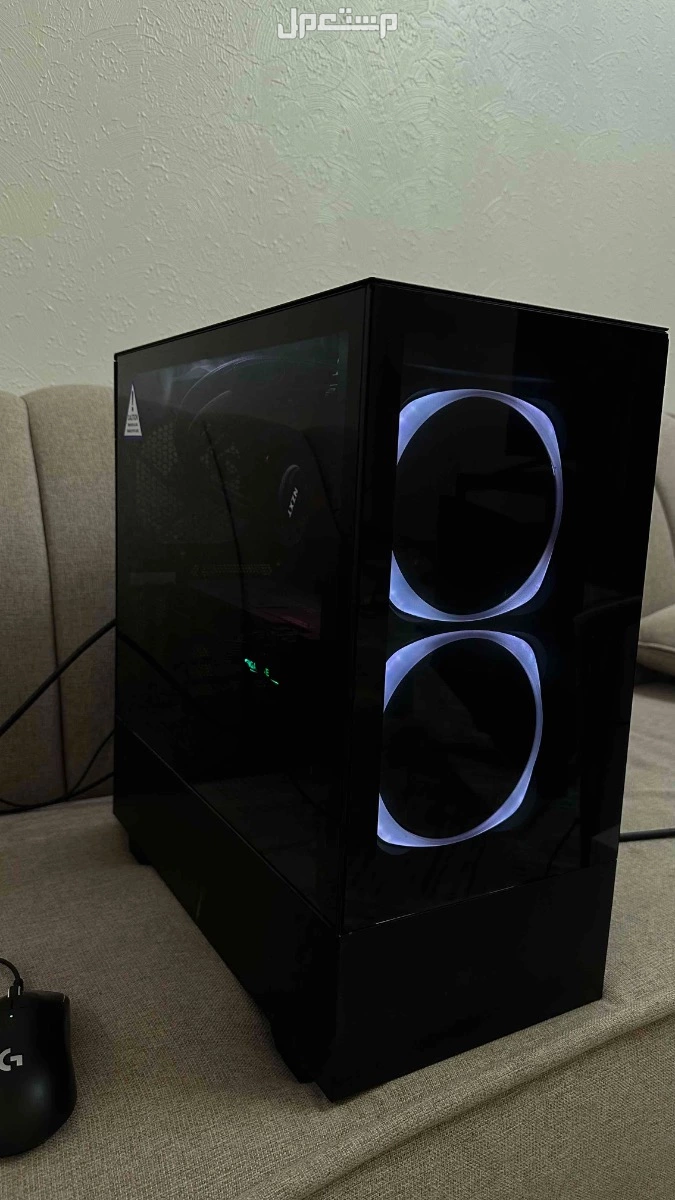 pc مع شاشة ألعاب+ماوس وكيبورد  في الرياض