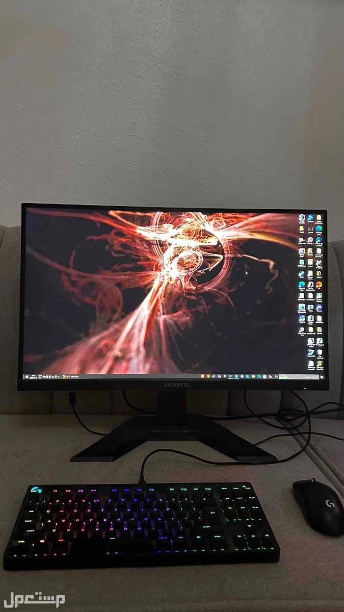 pc مع شاشة ألعاب+ماوس وكيبورد  في الرياض