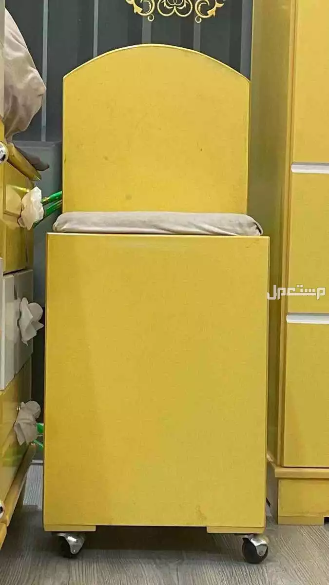 غرفة نوم كاملة للبيع في الرياض بسعر 1500