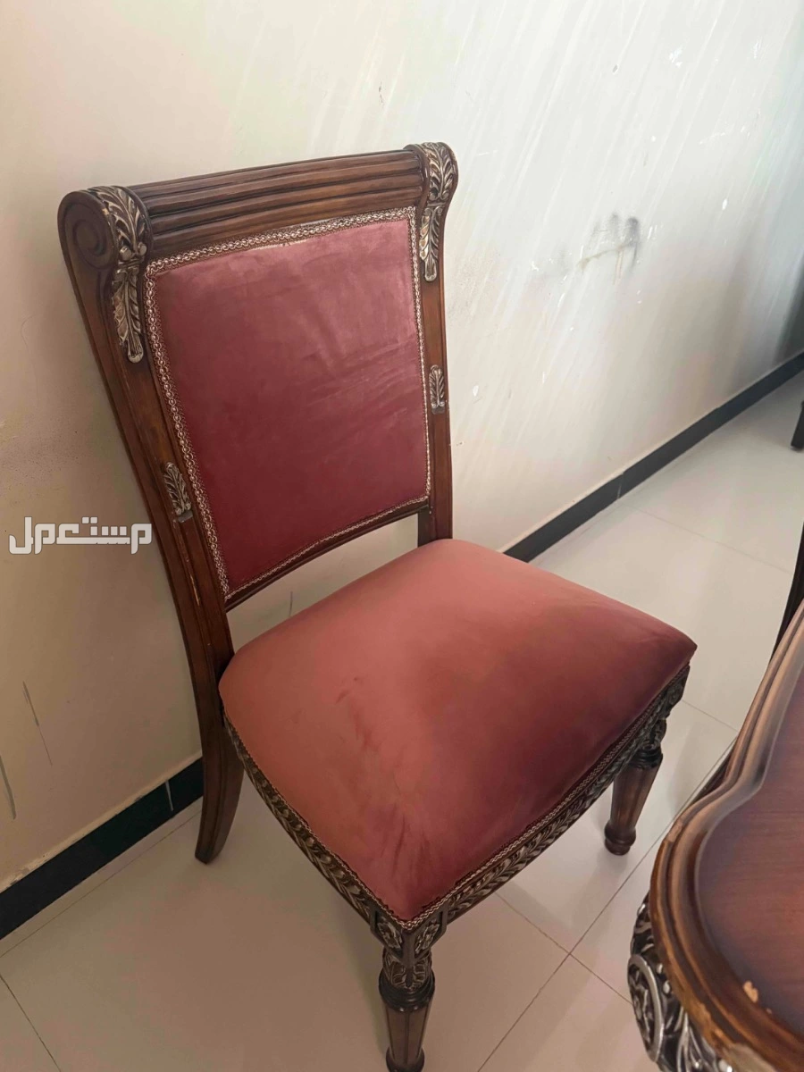اللبيع  اثاث منزل في الرياض بسعر ألف ريال سعودي