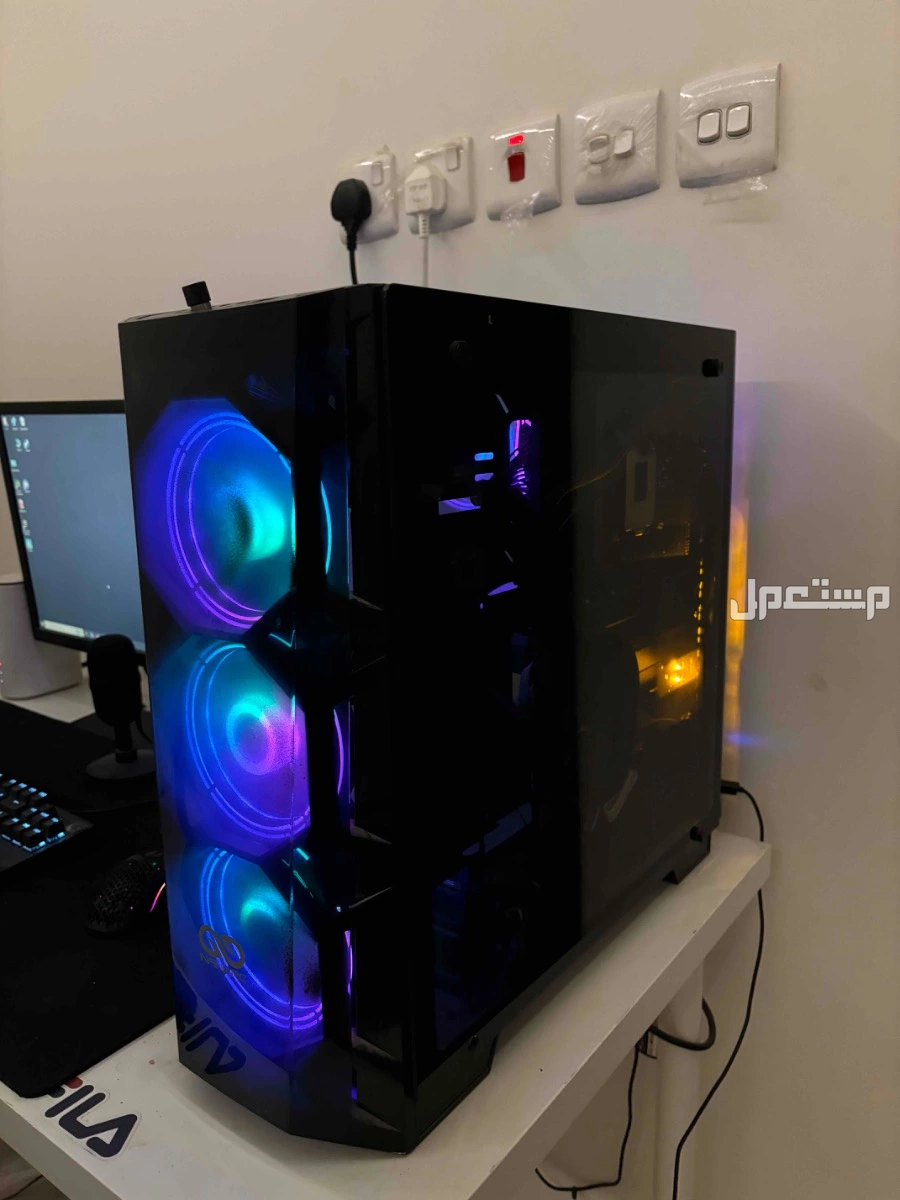 PC Gaming بي سي قيمنق للبيع  ماركة أخرى في الرياض بسعر 1500 ريال سعودي