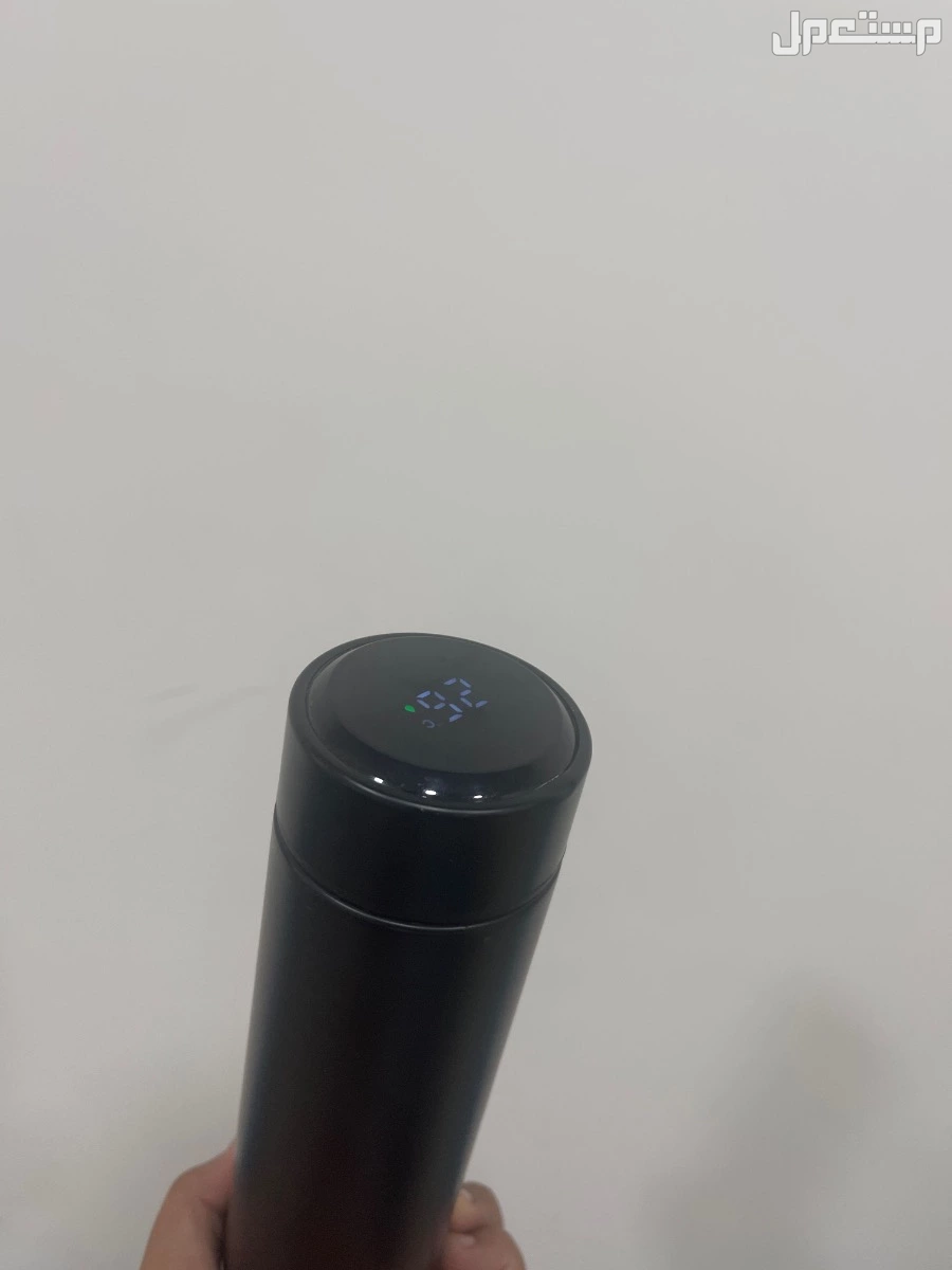 زجاجة قهوة قطعة واحدة ، زجاجة قهوة ذكية ، شاشة عرض درجة الحرارة بتقنية LED ، زجاجة مياه رياضية ، زجاجة مياه مفرغة من الهواء ذات جدارين مزدوجين ، تبقى ساخنة أو باردة لمدة 24 ساعة (480مل)