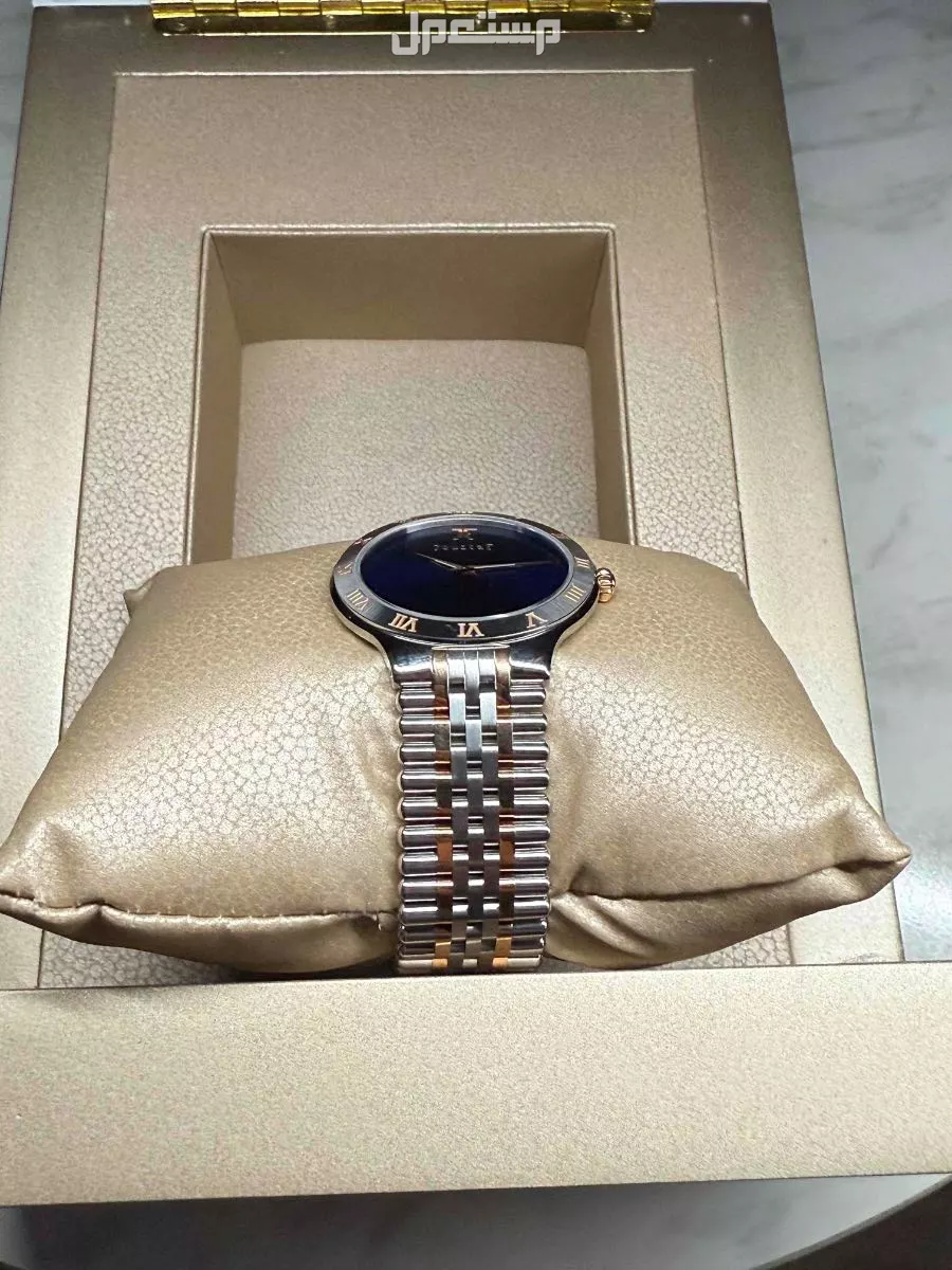 ساعه للبيع في الرياض بسعر 1200 ريال سعودي