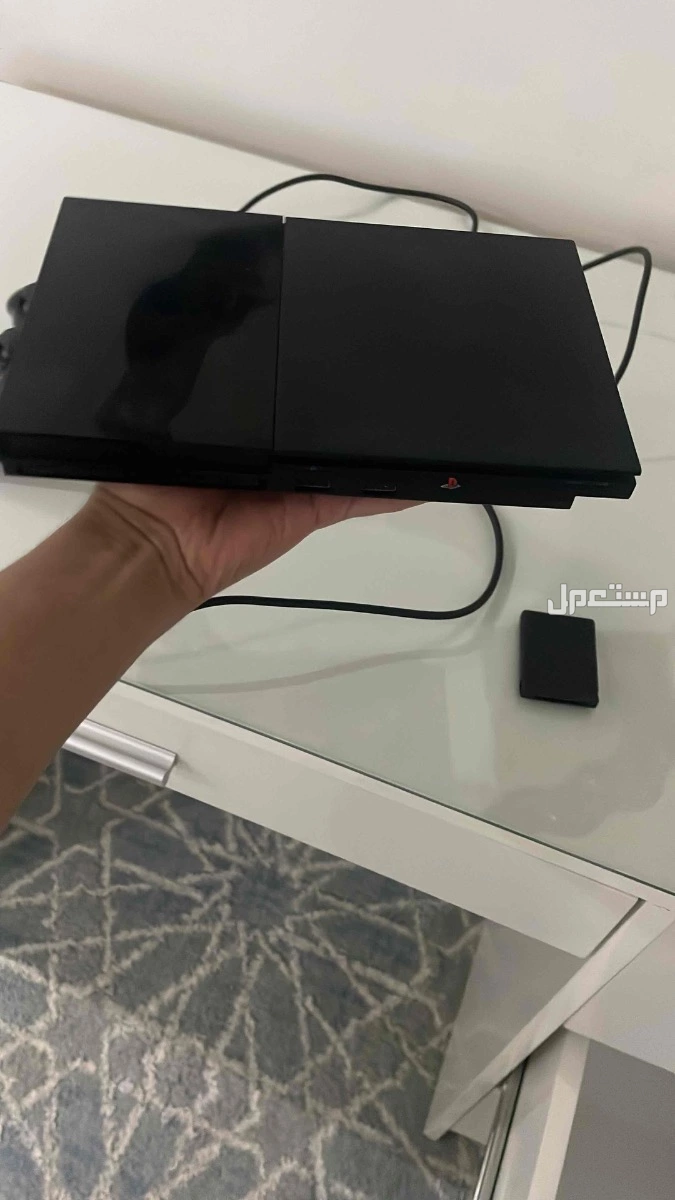 🎮 للبيع: بلايستيشن 2 معدل بدون عدسة – شغال على الفلاش فقط 🎮  السلام عليكم ورحمة الله، عندي جهاز بلايستيشن 2 معدل للبيع، نظيف وشغال بشكل ممتاز، بس ما فيه عدسة، يعني ما يشغل السيديات، يشتغل