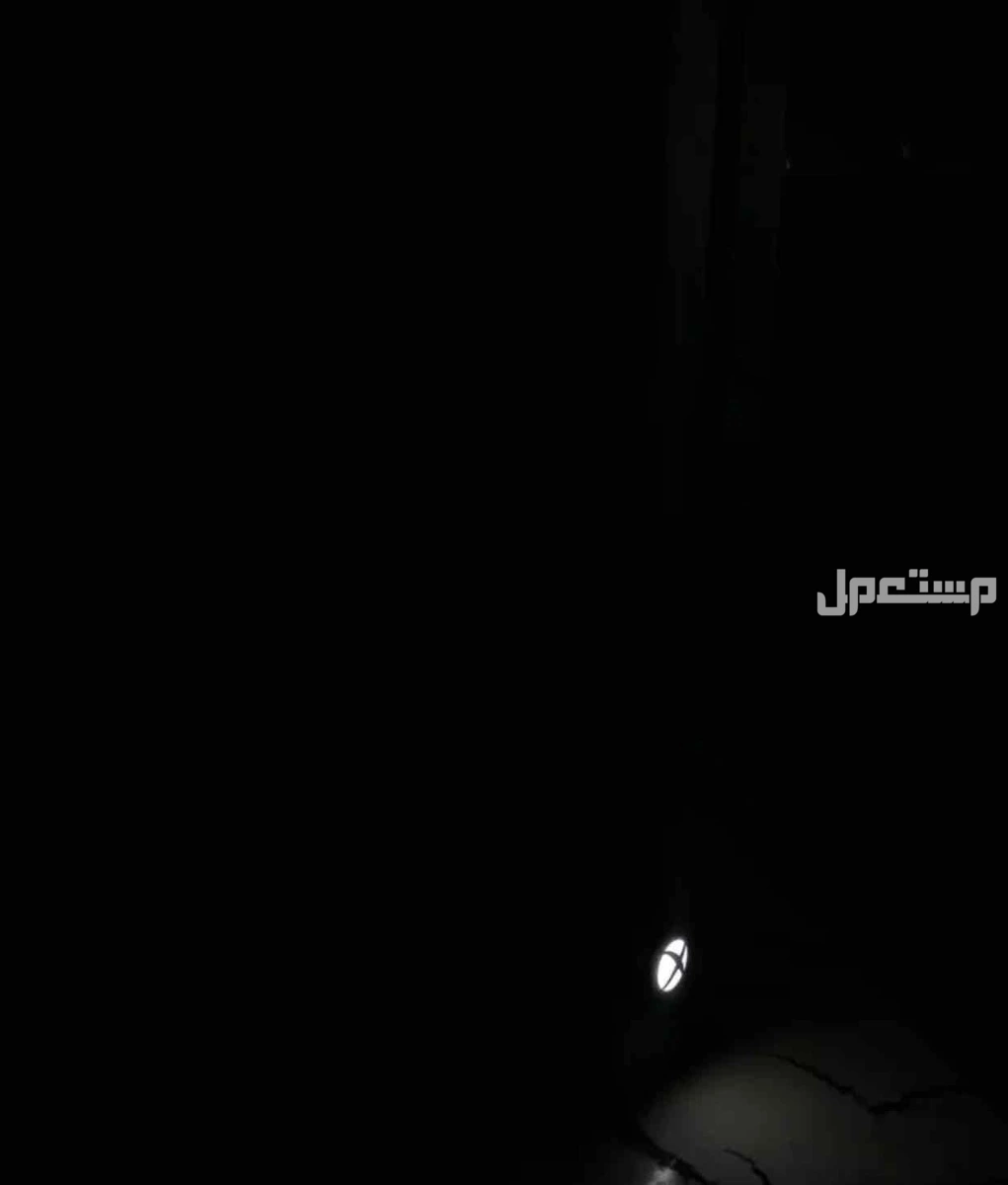 جهاز اكس بوكس ون مستعمل معه المحول ب 200