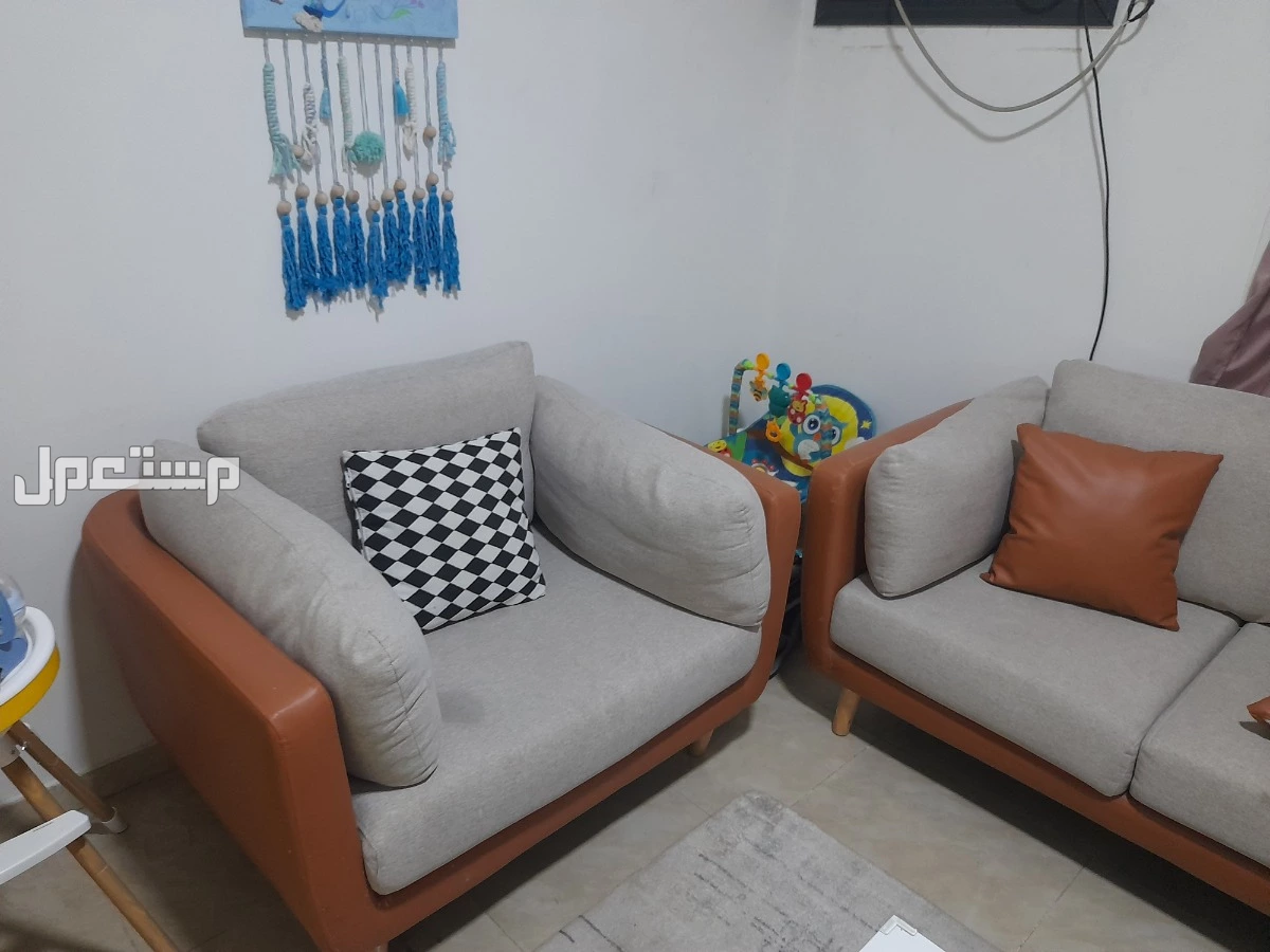 اثاث وعفش كامل للبيع في جدة حي السلامة