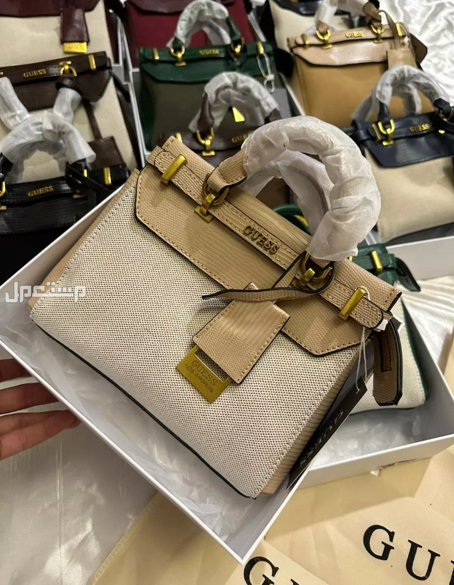 شنط جيس ماستر كوالتي مع البكس حجم وسط