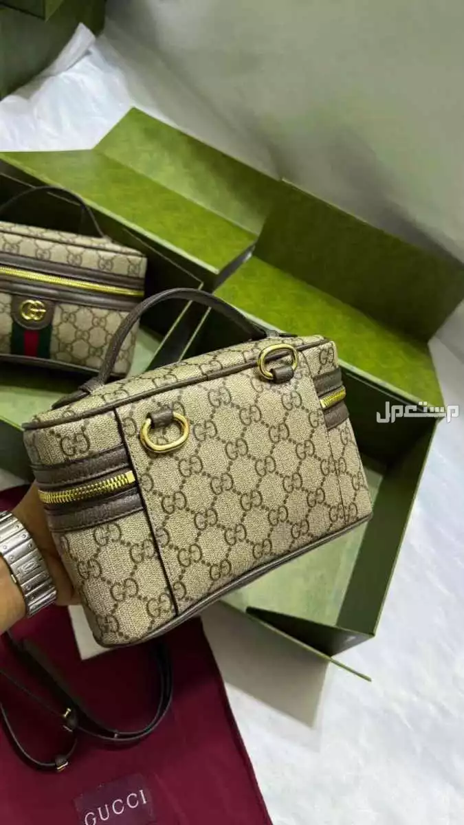 شنط قوتشي ماستر كوالتي مع كامل الملحقات