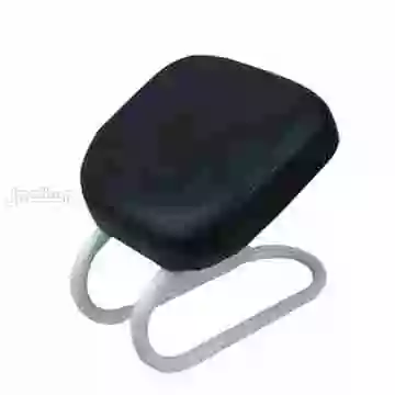مقعد و كرسي صلاة في المنزل لمن يعانون من آلام الرجلين أو آلام الظهر متوفر للطلب لكل المدن والتوصيل والشحن مجانا