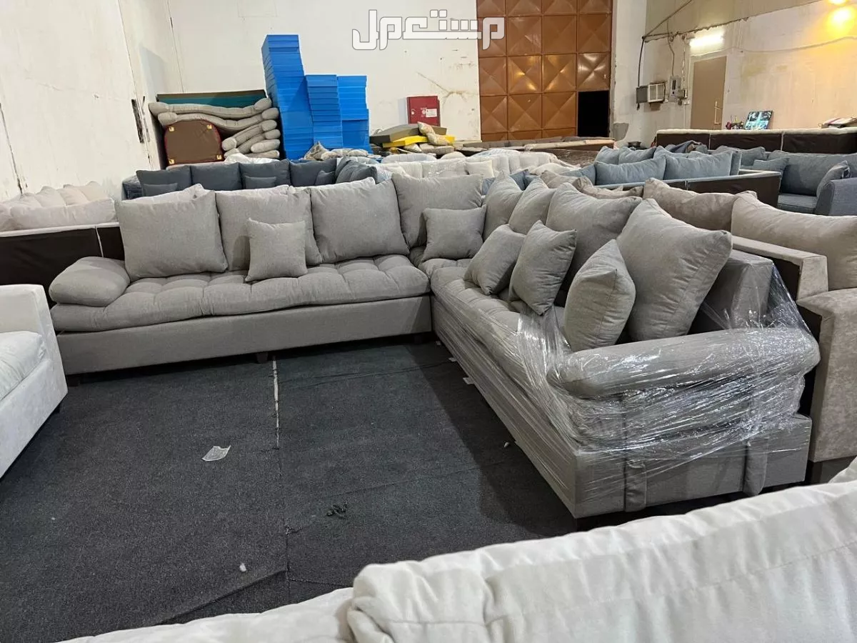 كنب جديد جاهز شامل التوصيل بالرياض