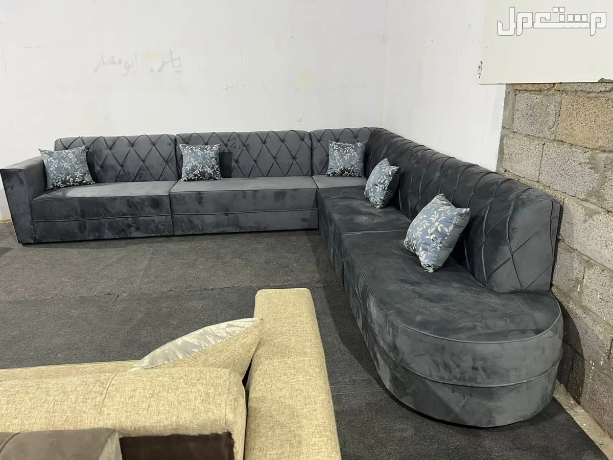 كنب جديد جاهز شامل التوصيل بالرياض