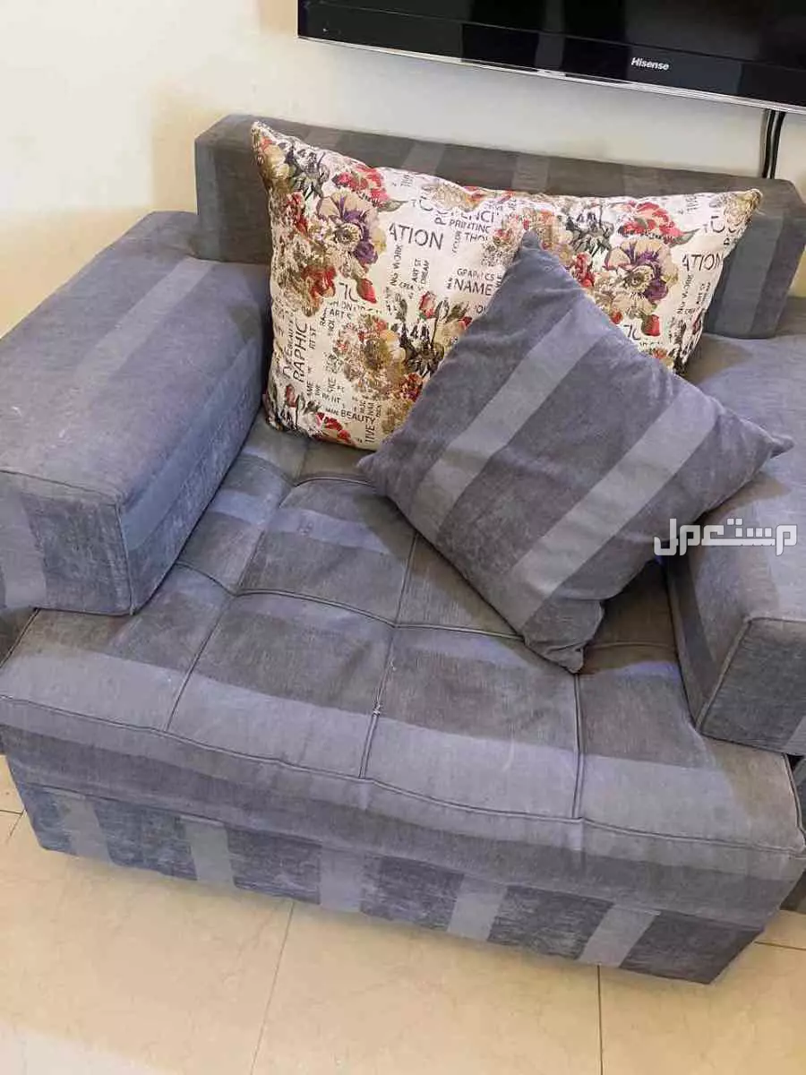 كنب للبيع بحاله جيده في حي اليرموك