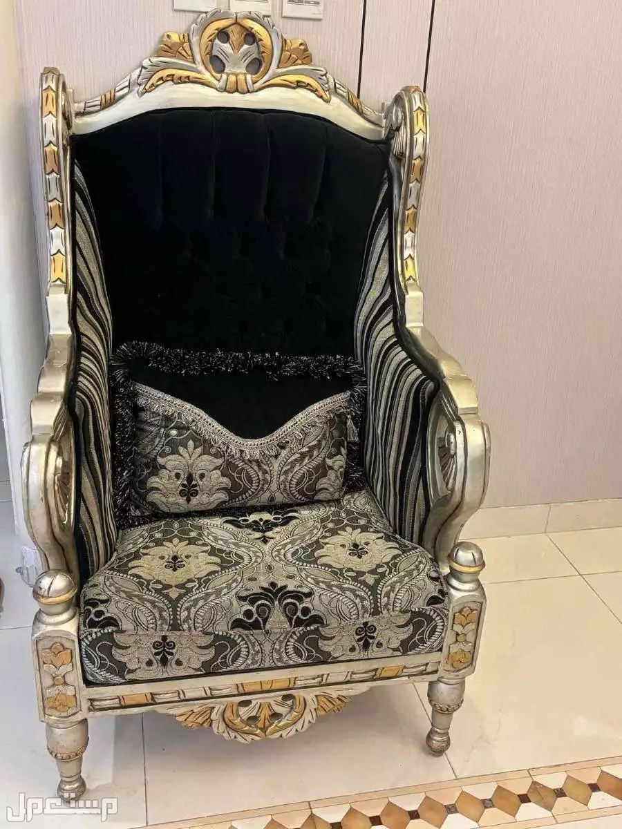 الموقع  الرياض / حي المنصورة  للبيع كنب صالة بسعر سمح