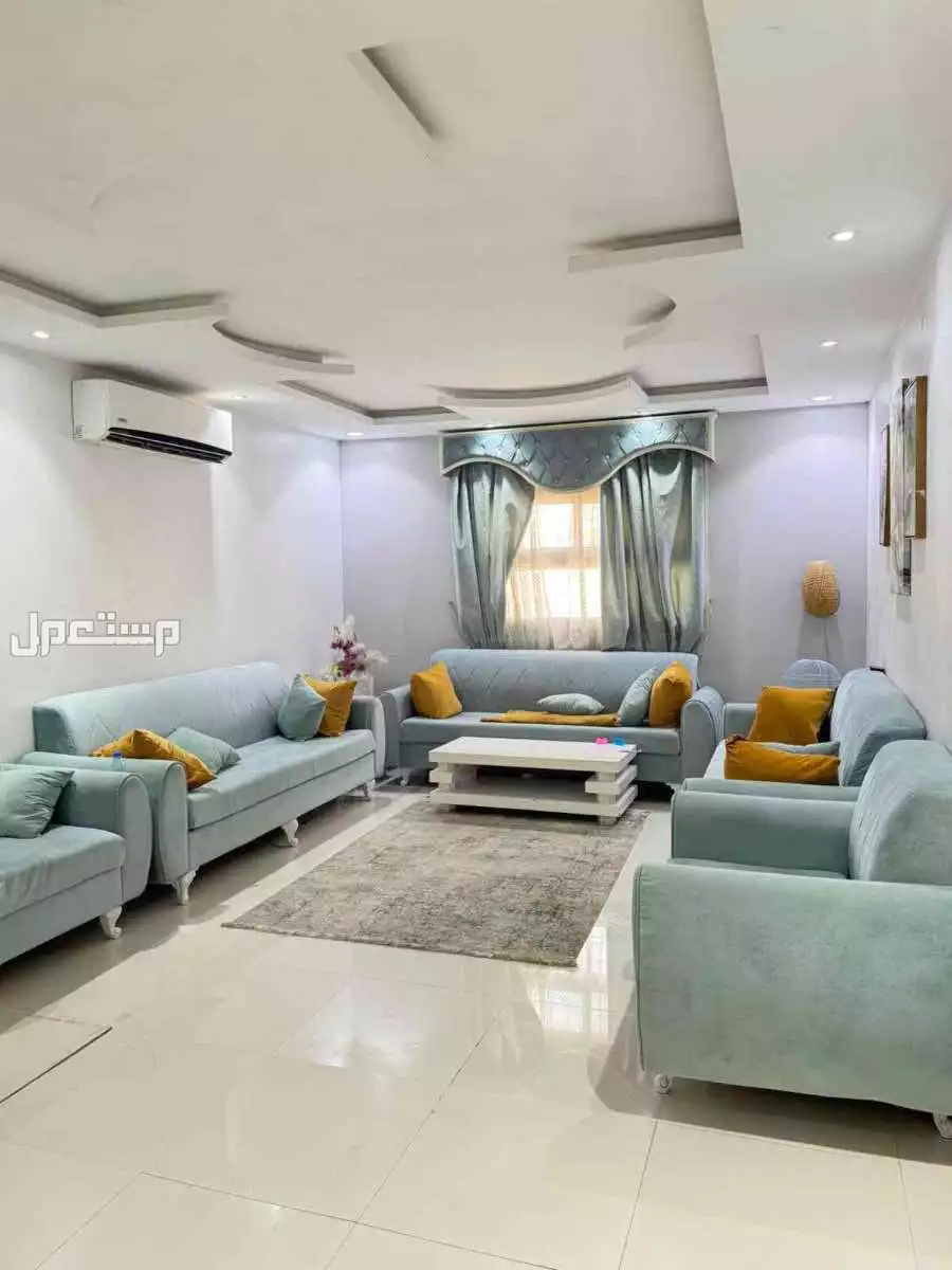 اليرموك للبيع كنب مع الطاولات والابجوره والسجاد